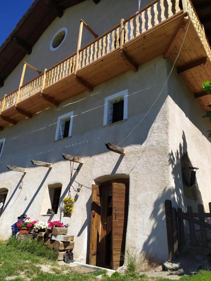 Vila Chez Tonton Wi-Fi Aosta Exteriér fotografie