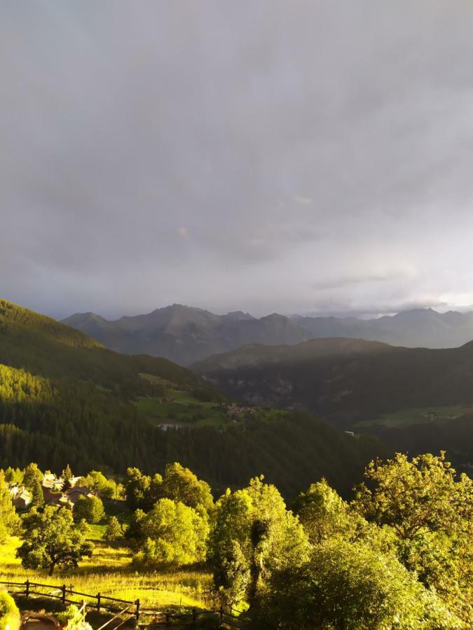 Vila Chez Tonton Wi-Fi Aosta Exteriér fotografie