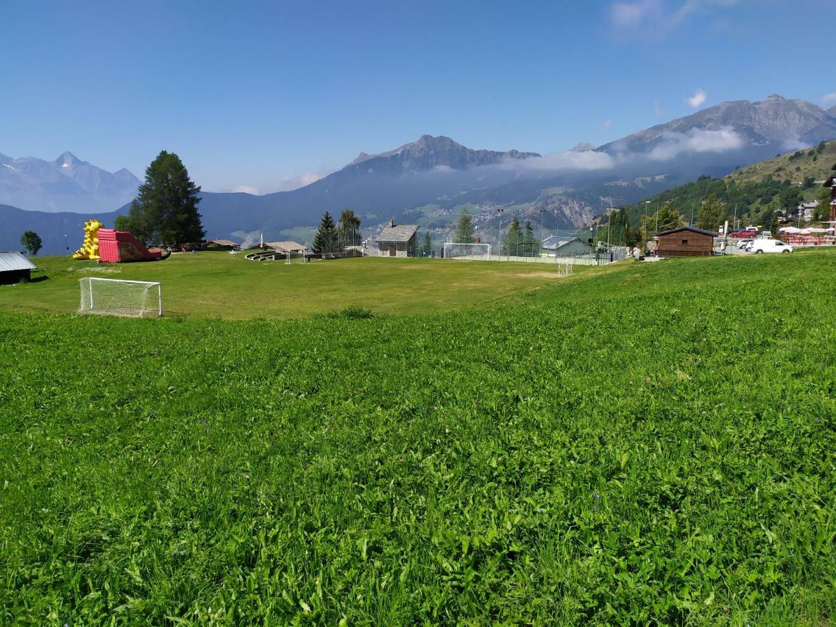 Vila Chez Tonton Wi-Fi Aosta Exteriér fotografie